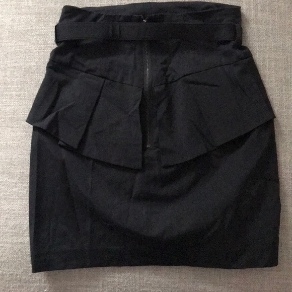 Belted peplum mini skirt - Picture 2 of 3